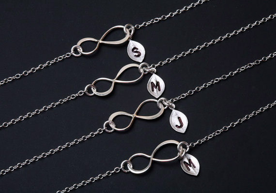 Set of 4,Personalized,Infinity leaf initial bracelet,Monogram bracelet,infinity bracelet,Wedding bridal Jewelry,bridesmaid