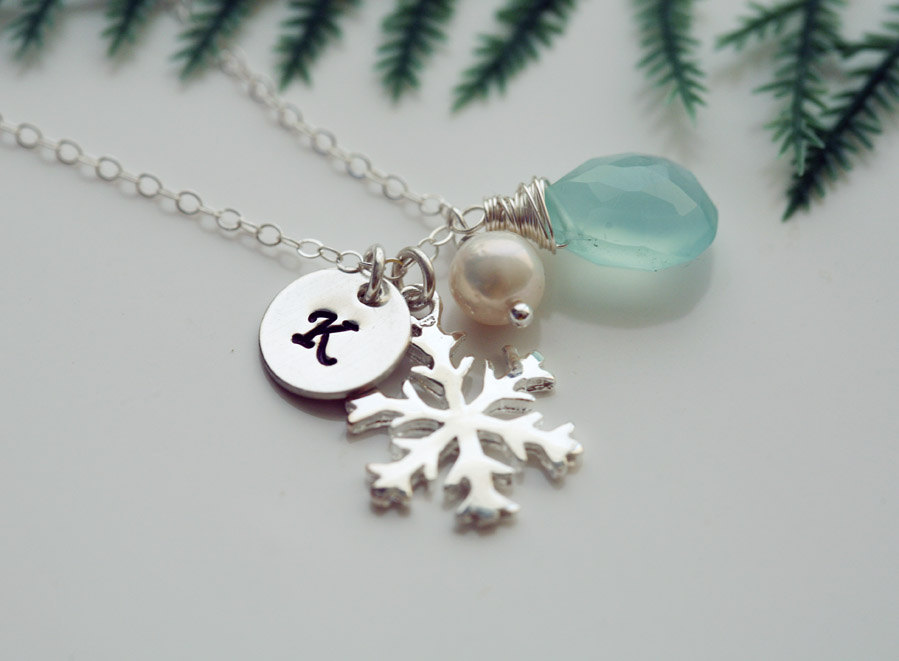 SNOWFLAKE necklace,Personalized initial and birthstone,WINTER WEDDING,Christmas gift,Bridesmaids Gifts,Wedding jewelry Gift
