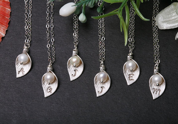 Set of 8,Calla lily flower Sterling Silver necklace,Initial necklace,Custom monogram initial,wedding jewelry,bridesmaid gifts,Flower jewelr