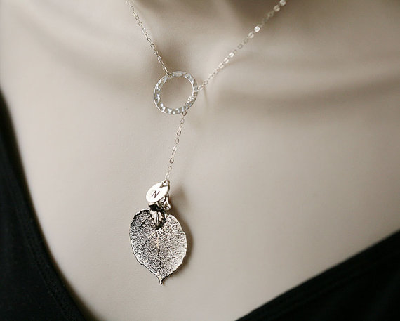Circle Necklace,real Aspen Leaf,initial Sterling Silver Necklace,leaf Necklace,hammered Circle,bridesmaid Necklace,fall Autumn Wedding