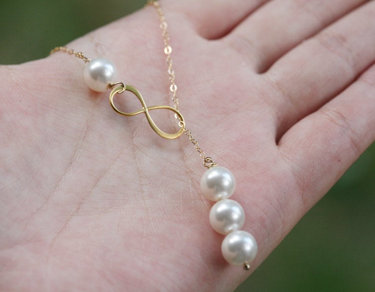 Gold Infinity Necklace,three Pearl Necklace,figure Eight,infinity Pearl Lariat,friendship,bridesmaid Gift,wedding Bridal Jewelry,birthday