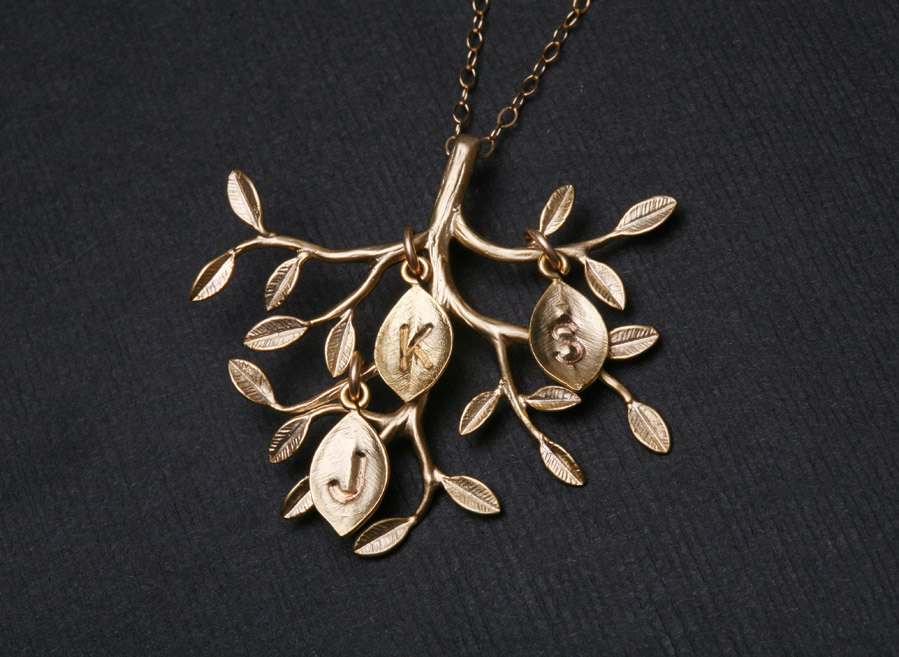 Family Tree Necklace,monogram Necklace,personalized Initial,leaf